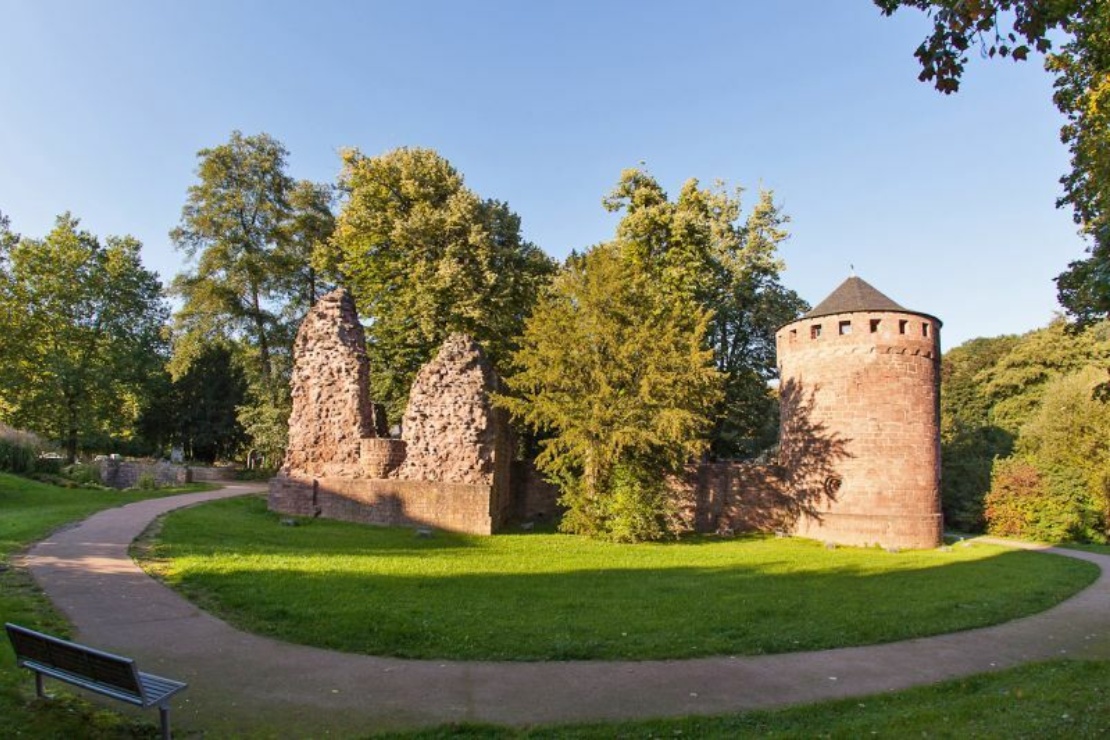 Illingen: Burg Kerpen